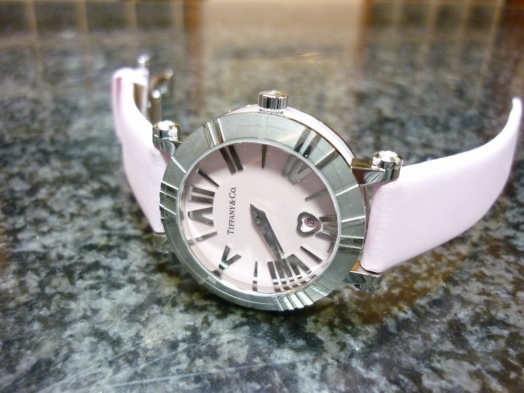 ティファニーアトラスセラミックレディース腕時計